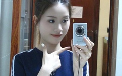 老板吻我下身好爽到高潮